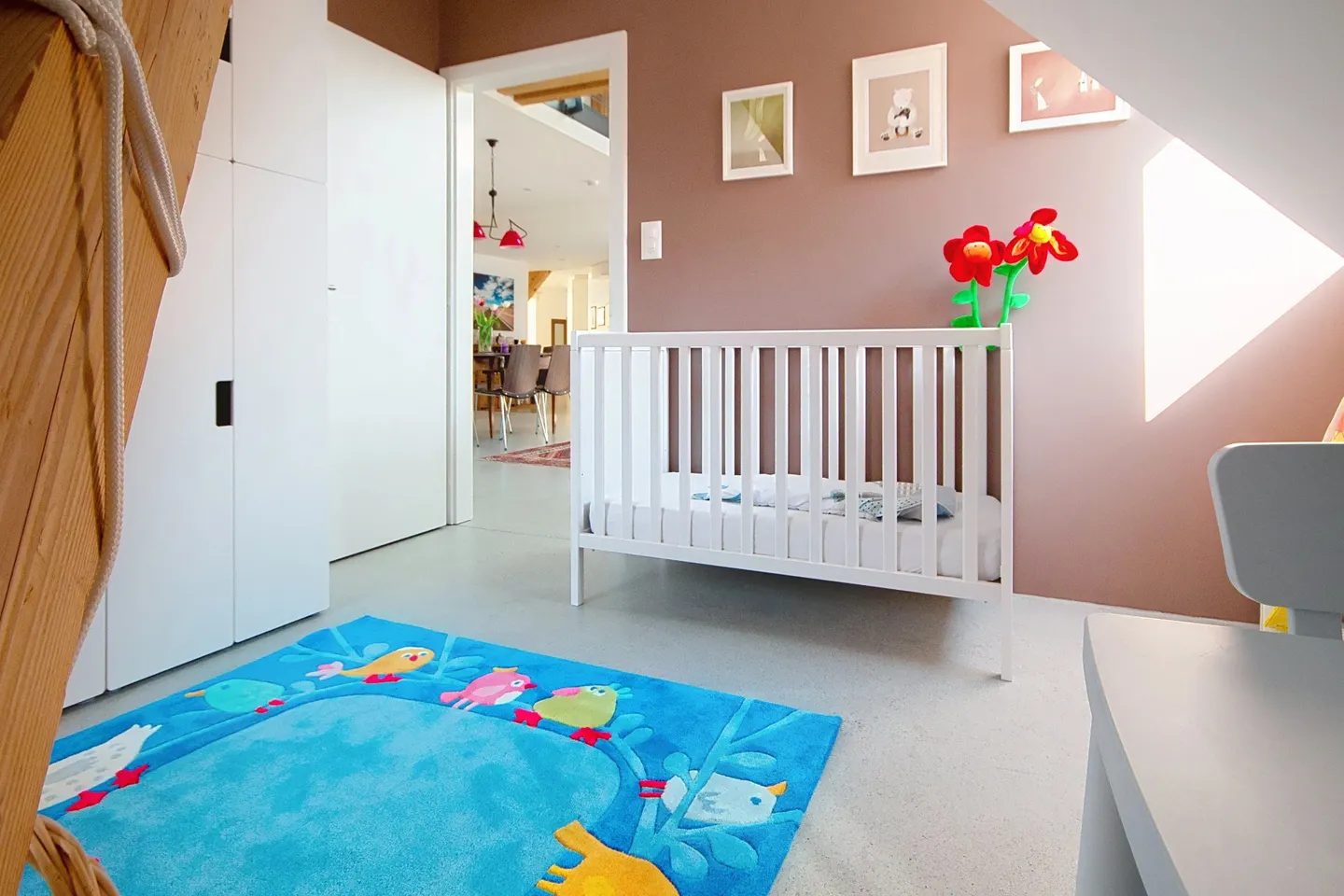 Just steps from the lake, superb 4.5-room duplex with terrace - Photo 4 of 9