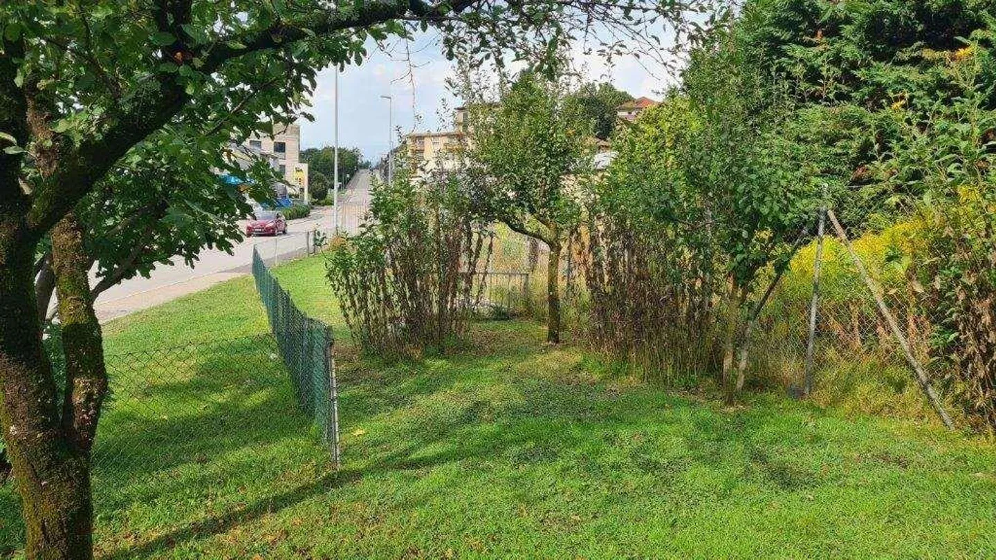 TERRENO EDIFICABILE CON PROGETTO PER VILLETTA - Foto 2 di 5