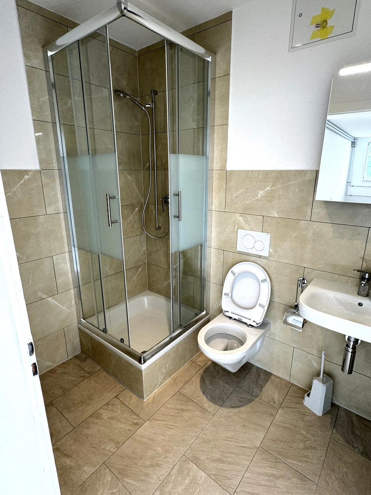 AFFASCINANTE SPAZIO UFFICIO A HORGEN! Tödistrasse 63 - Foto 11 di 12