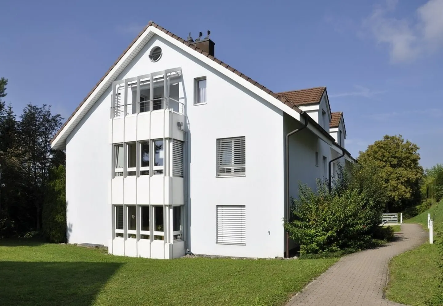 Un Début d'Appartement Heureux - Photo 1 sur 6