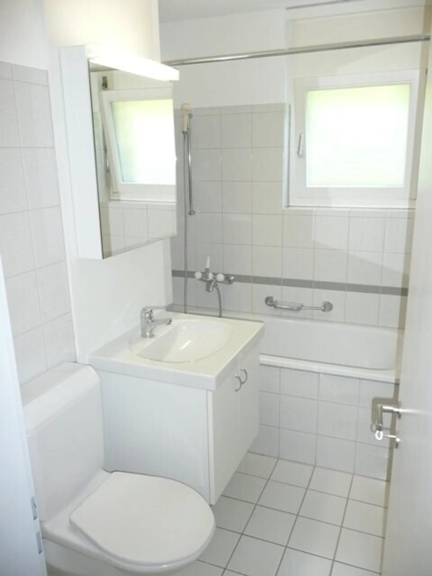 Un Début d'Appartement Heureux - Photo 6 sur 6