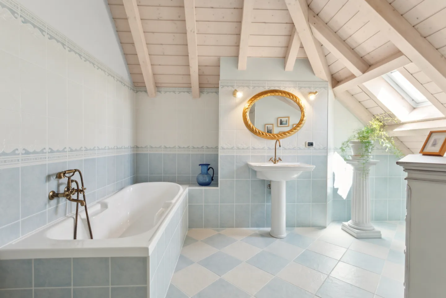 Rare and unique individual villa in a rural setting in Rances! - Photo 20 of 22