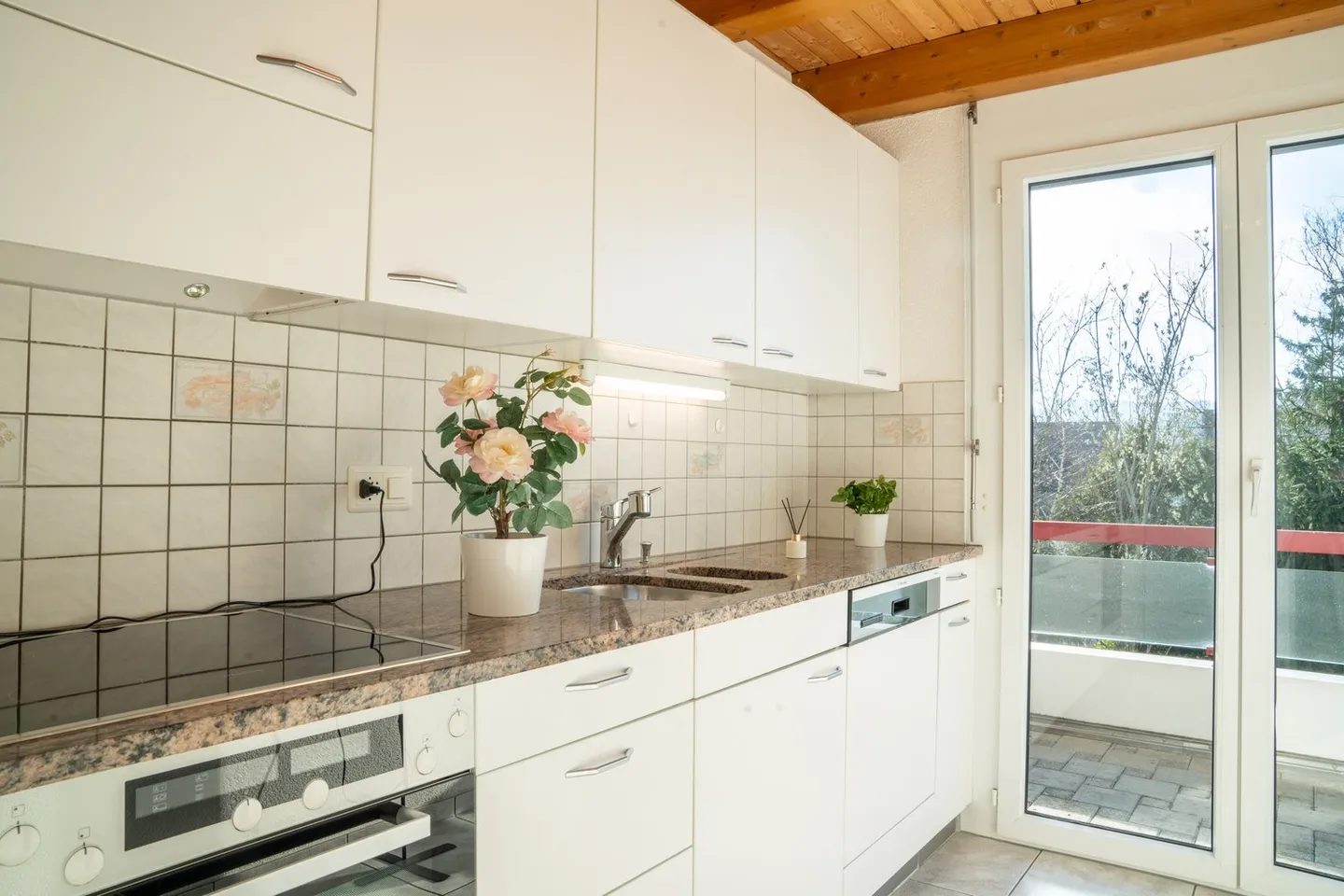 Geräumige Wohnung mit Galerie - Foto 5 von 17