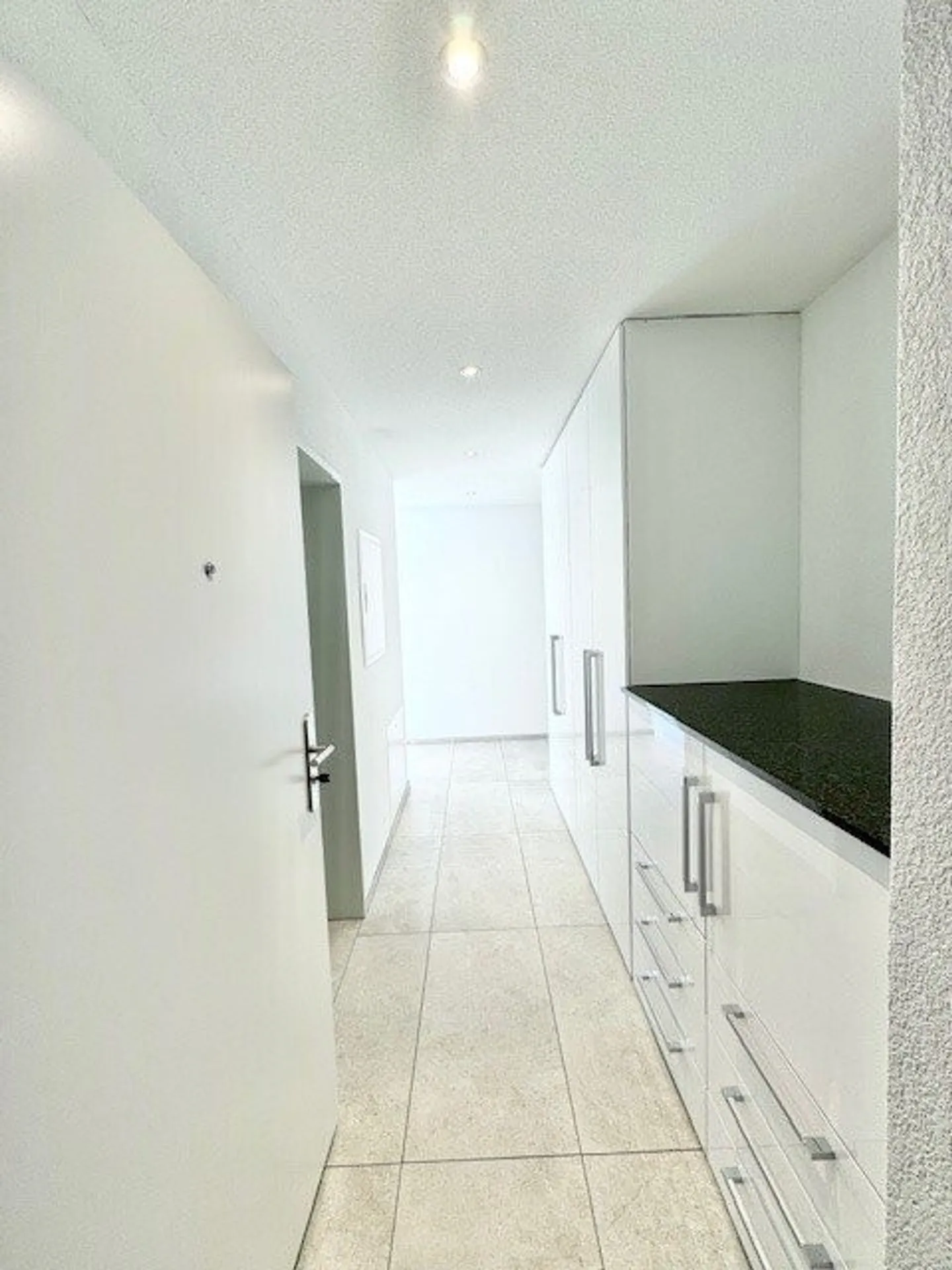 Moderne Wohlfühloase mit Aussicht - Foto 9 von 10