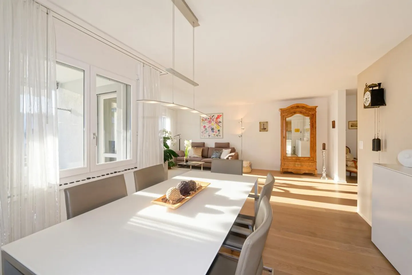 Uetikon am See: appartamento soleggiato di 4,5 stanze con balcone - Foto 2 di 5