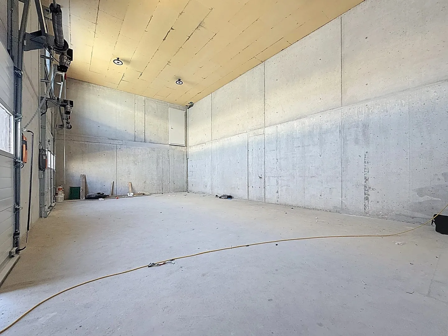 Storage space for rent - Photo 5 of 8