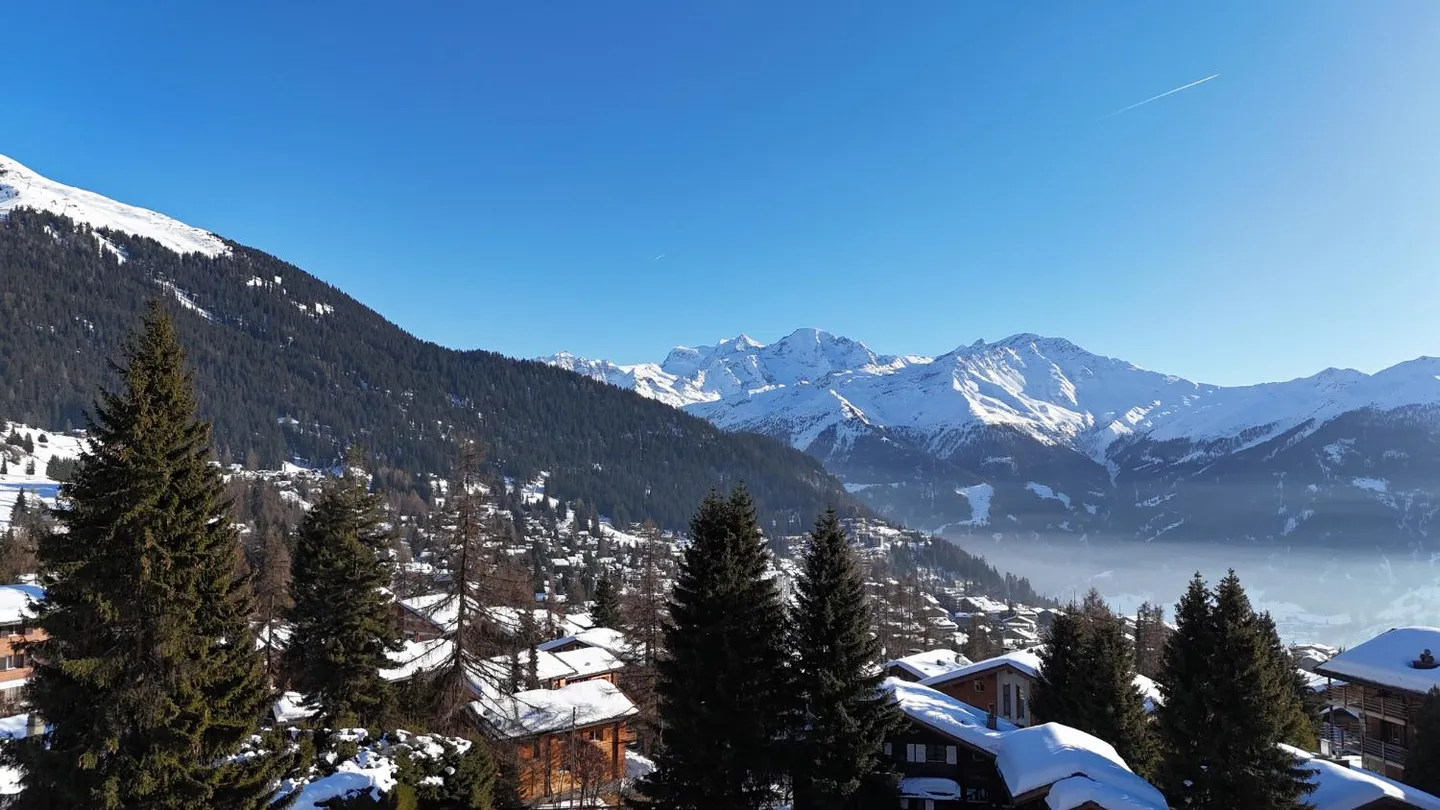 Chalet de Luxe avec Vue Époustouflante - Photo 5 sur 6