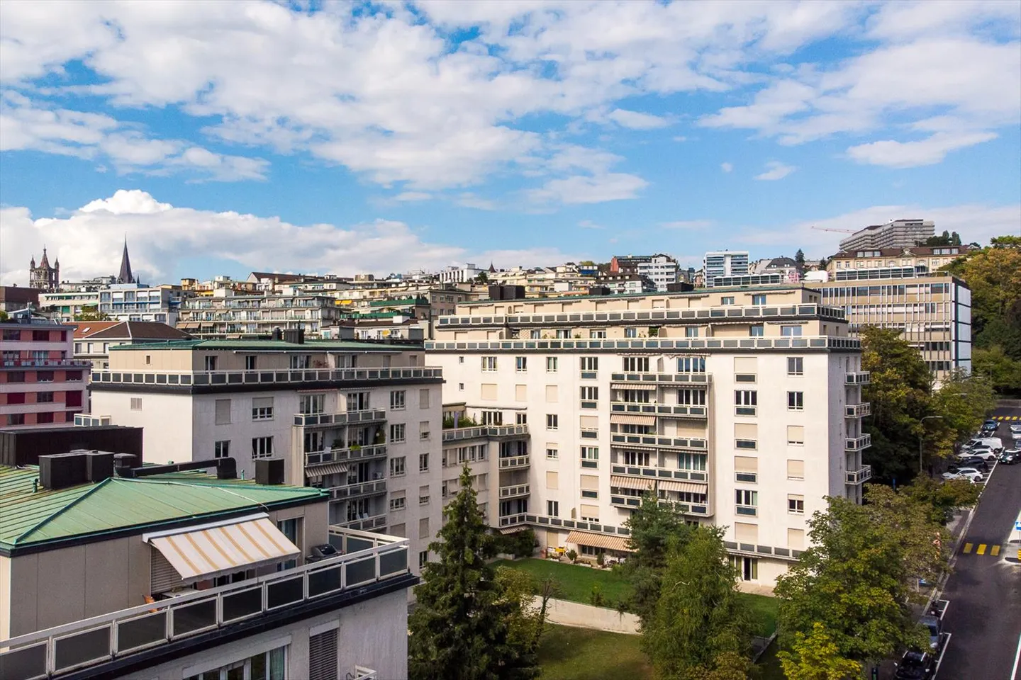 Parkplätze im Stadtzentrum für eine begrenzte Dauer bis 30.06.2024 - Foto 1 von 3