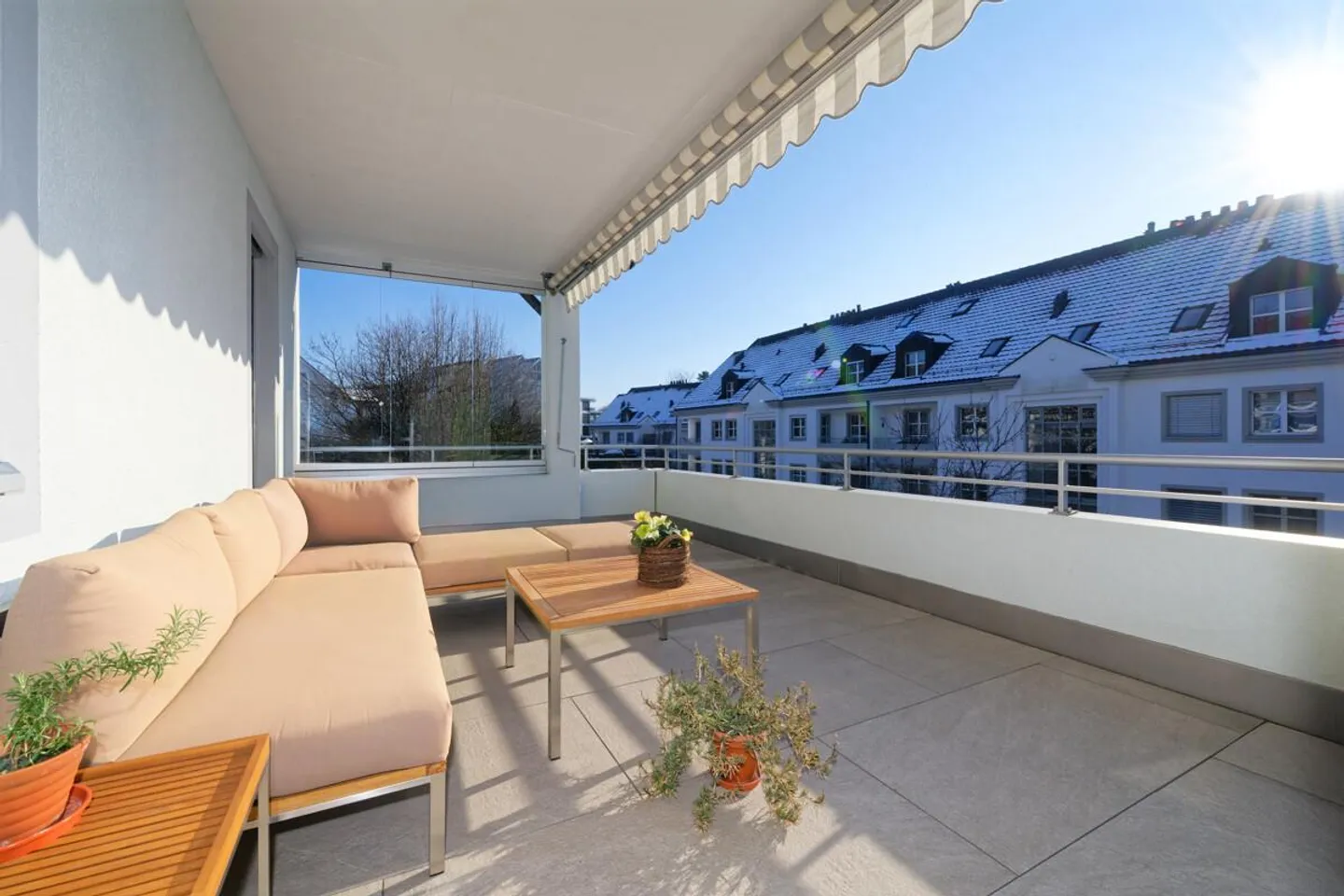 Uetikon am See: appartamento soleggiato di 4,5 stanze con balcone - Foto 4 di 5