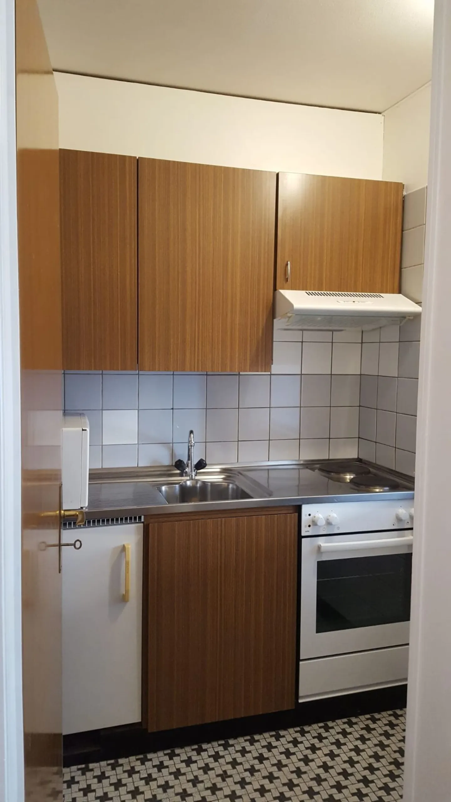 GOLF B11 - STUDIO ZU VERMIETEN DAS GANZE JAHR - Foto 7 von 8