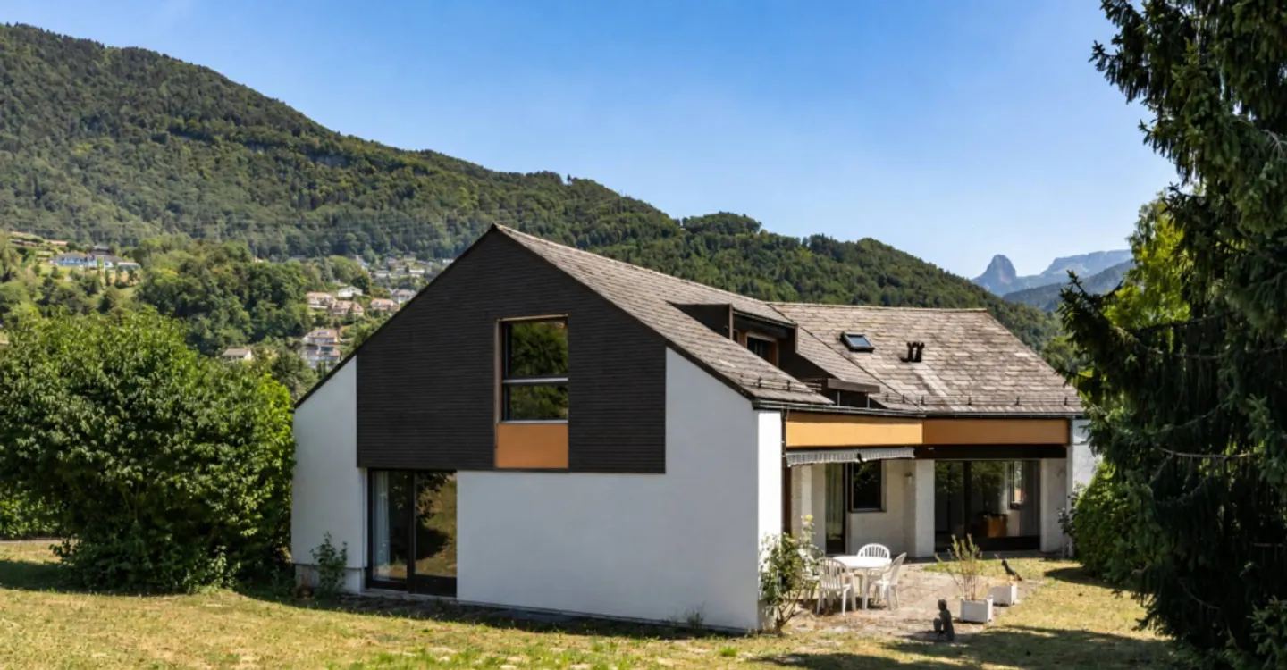 Zeitlose Architektenvilla - Foto 1 von 10