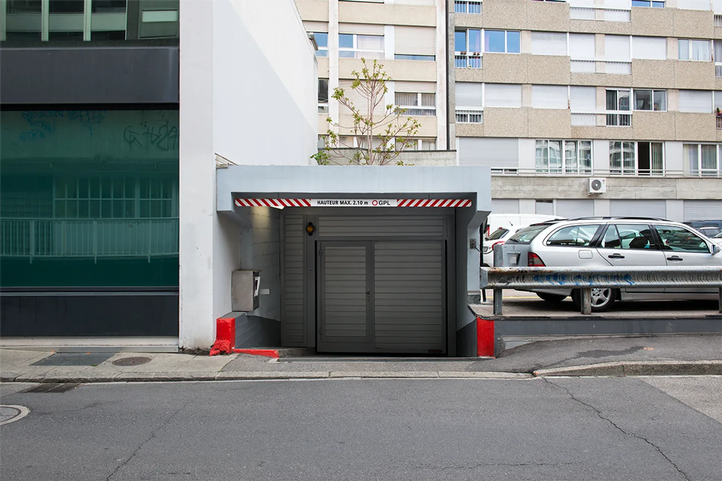 Place ouverte 1 pièce - Photo 1 sur 4