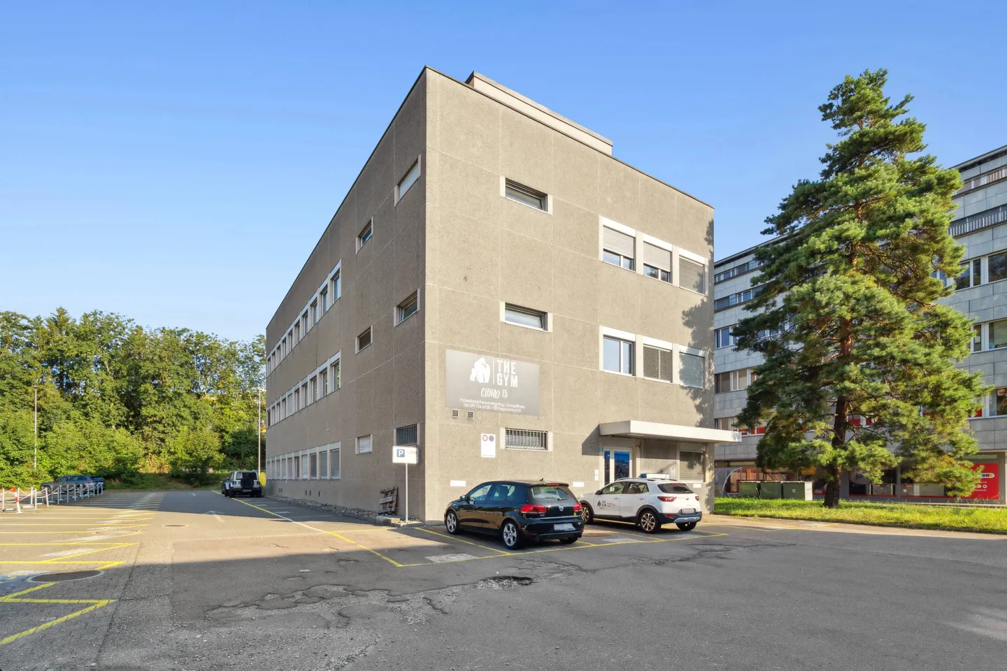 Edificio in affitto, Brandbachstrasse 8 (Dietlikon, Svizzera) - Foto 1 di 8