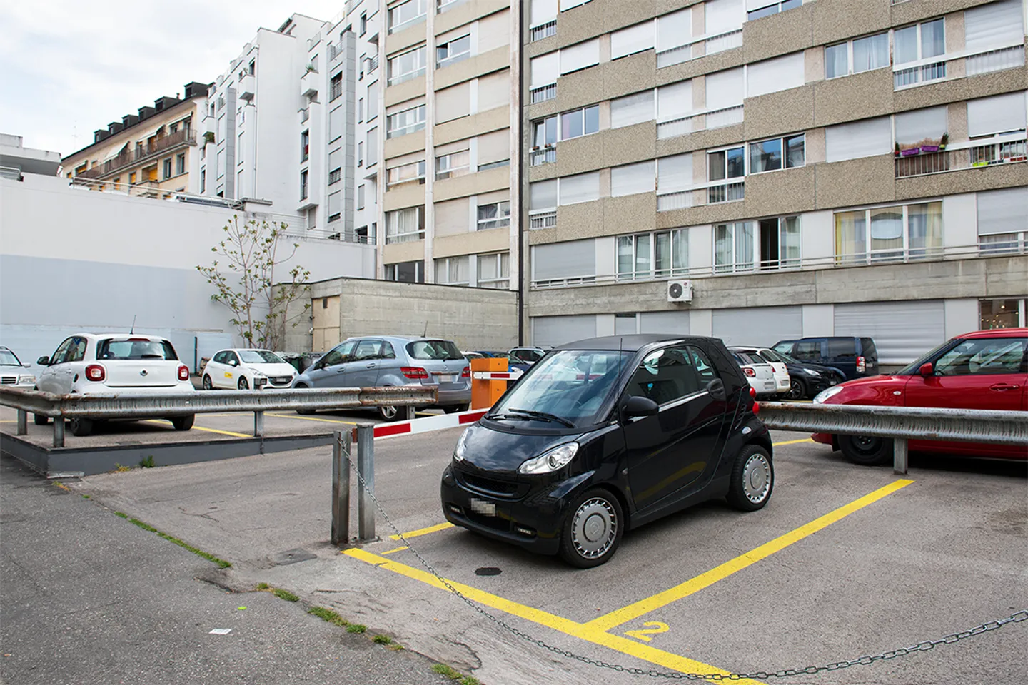 Place ouverte 1 pièce - Photo 2 sur 4