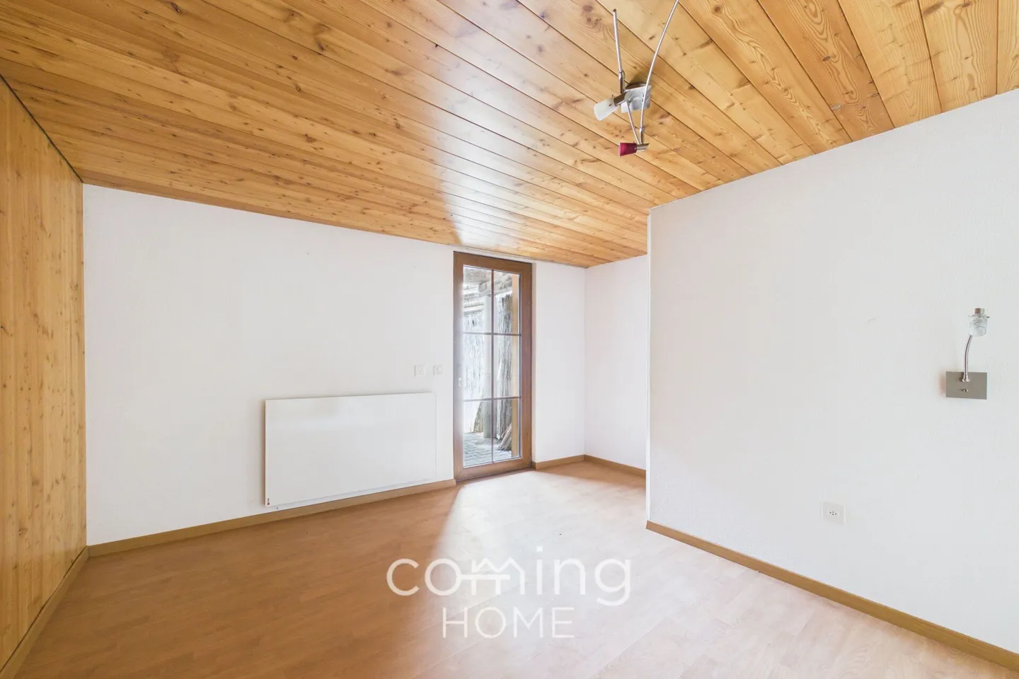 Casa bifamiliare a Unterems - fascino chalet, vista panoramica, uso flessibile - Foto 3 di 20