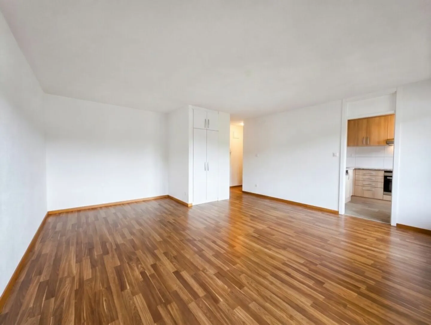 Charmante 2.5-Zimmer-Wohnung - Foto 1 von 4