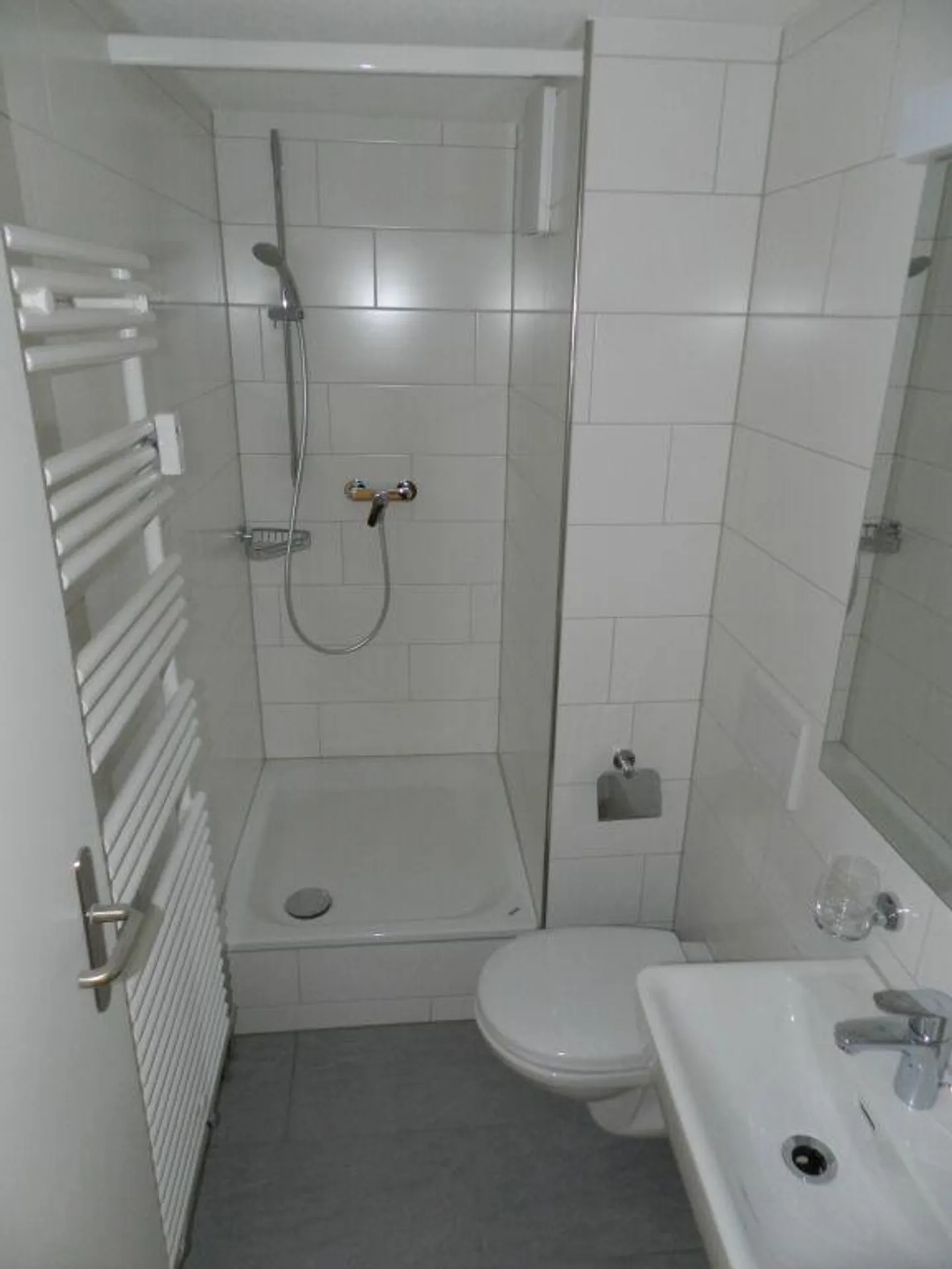 Helle 4.5 Zimmerwohnung im Zentrum von Kreuzlingen - Photo 3 of 7