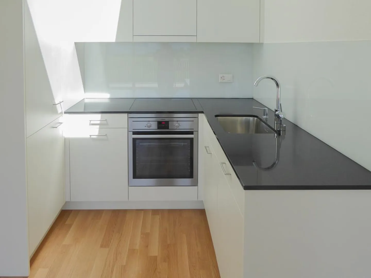 Wohnen mit hohem Ausbaustandard und toller Aussicht! - Photo 3 of 6