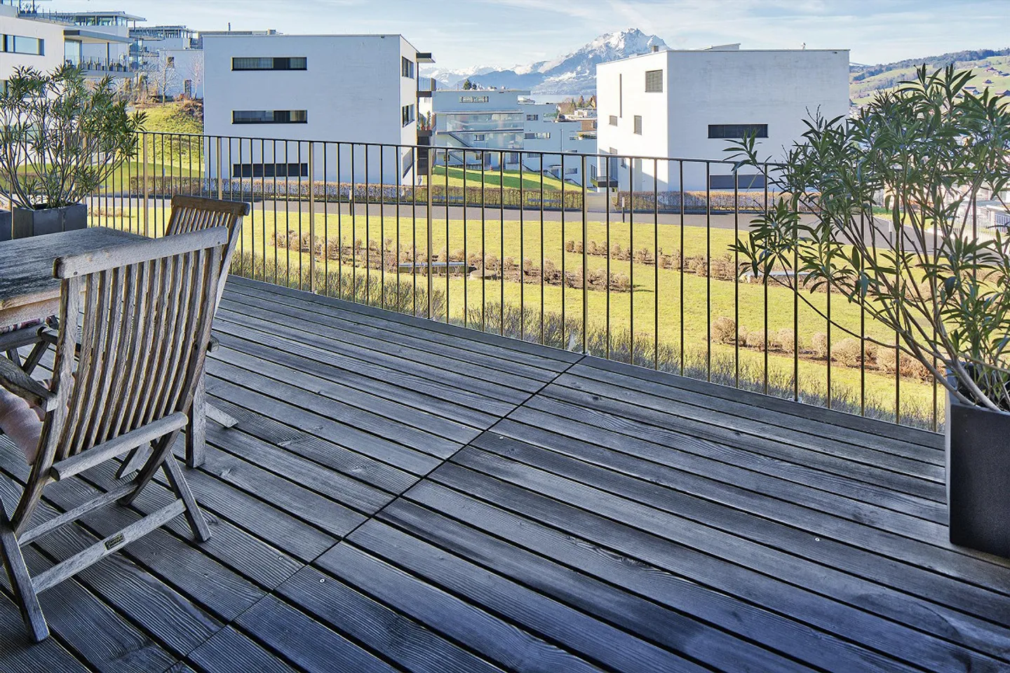 Appartamento luminoso di 4,5 stanze con grande terrazza solare e vista panoramica - Foto 7 di 8
