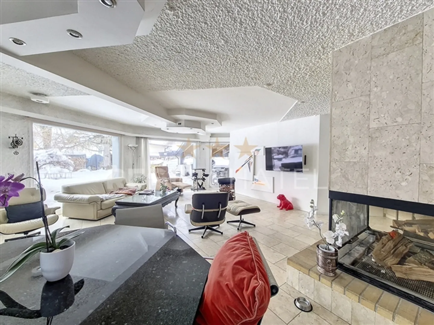 «Geräumige Wohnung mit Garten und großer Garage/Werkstatt» - Foto 1 von 8