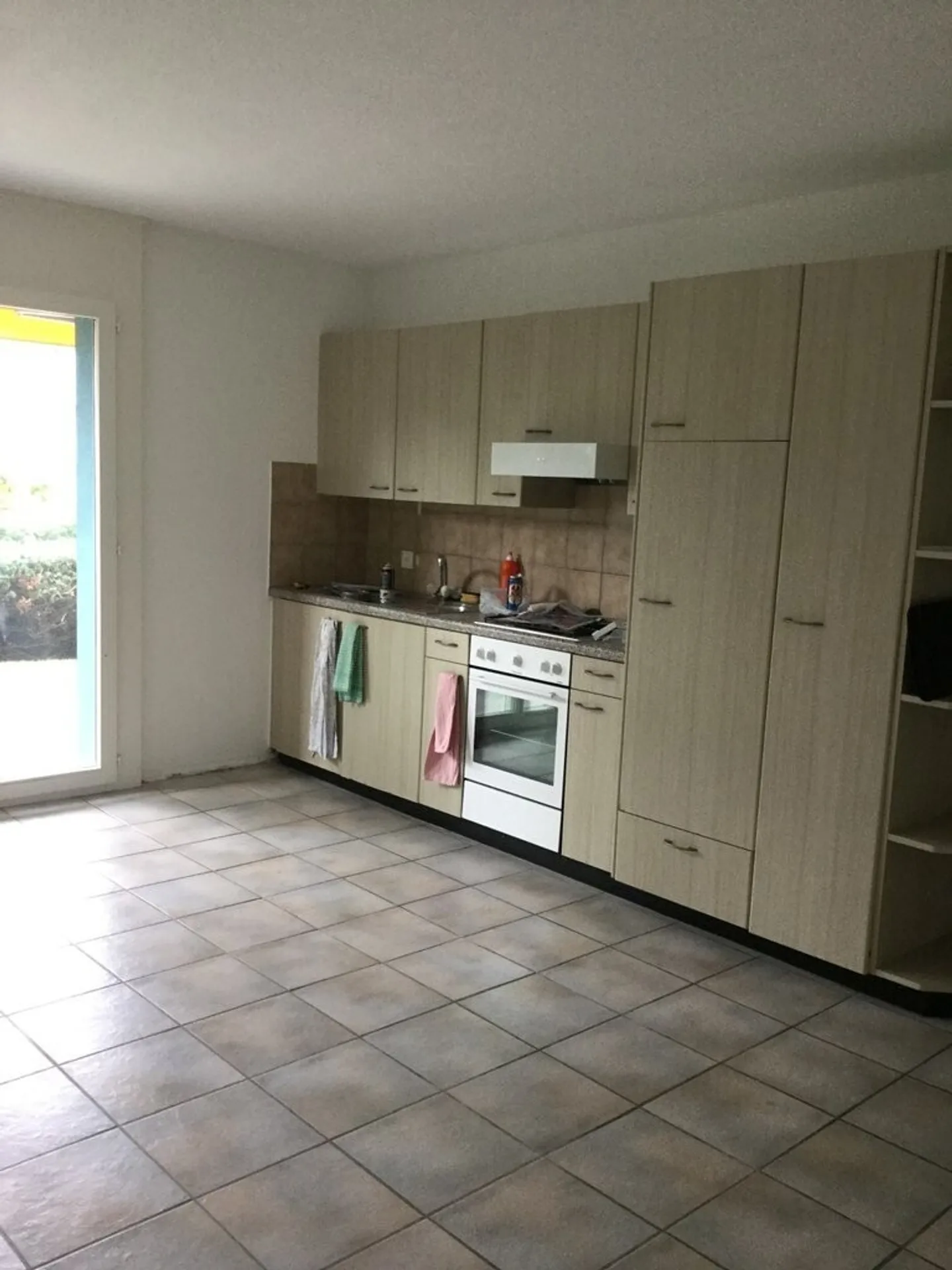 Charmant Appartement Proche Commodités - Photo 4 sur 7
