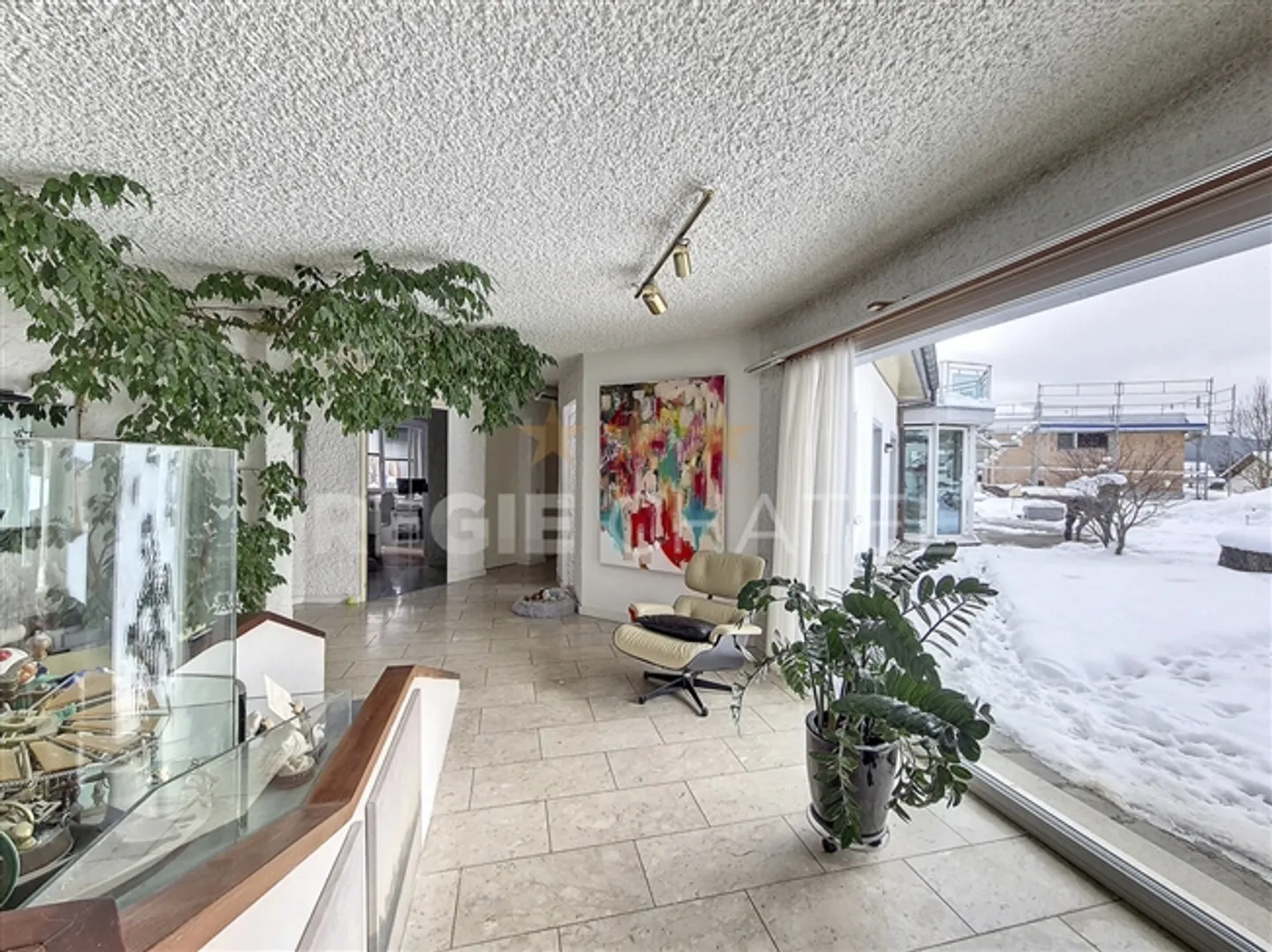 «Geräumige Wohnung mit Garten und großer Garage/Werkstatt» - Foto 3 von 8