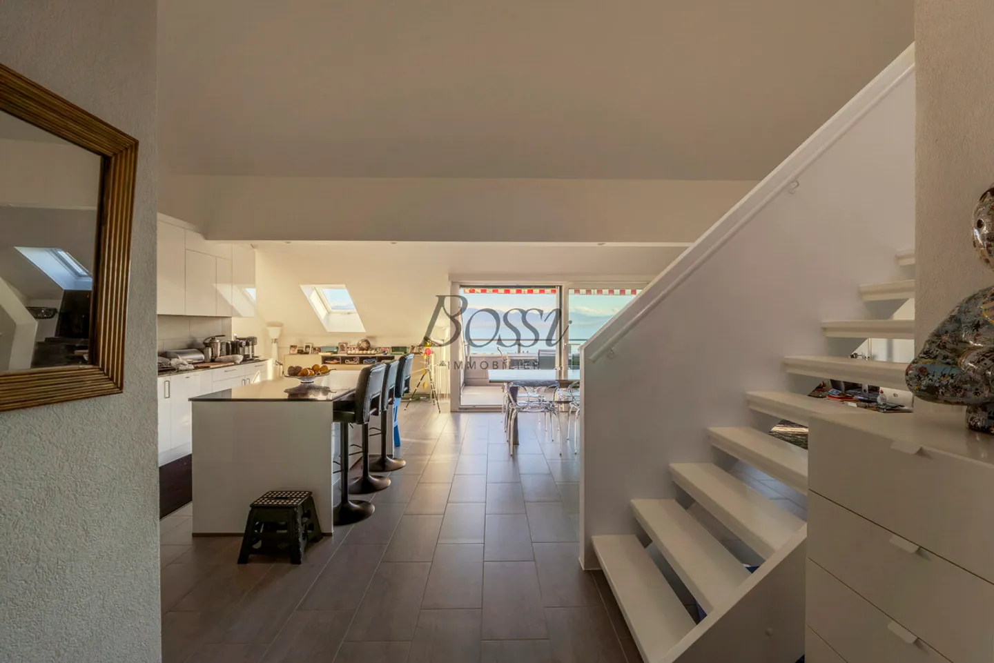 8 Minuten vom Bahnhof Rolle entfernt, Penthouse mit Blick auf den See-Alpen-Weinberge - Foto 4 von 16