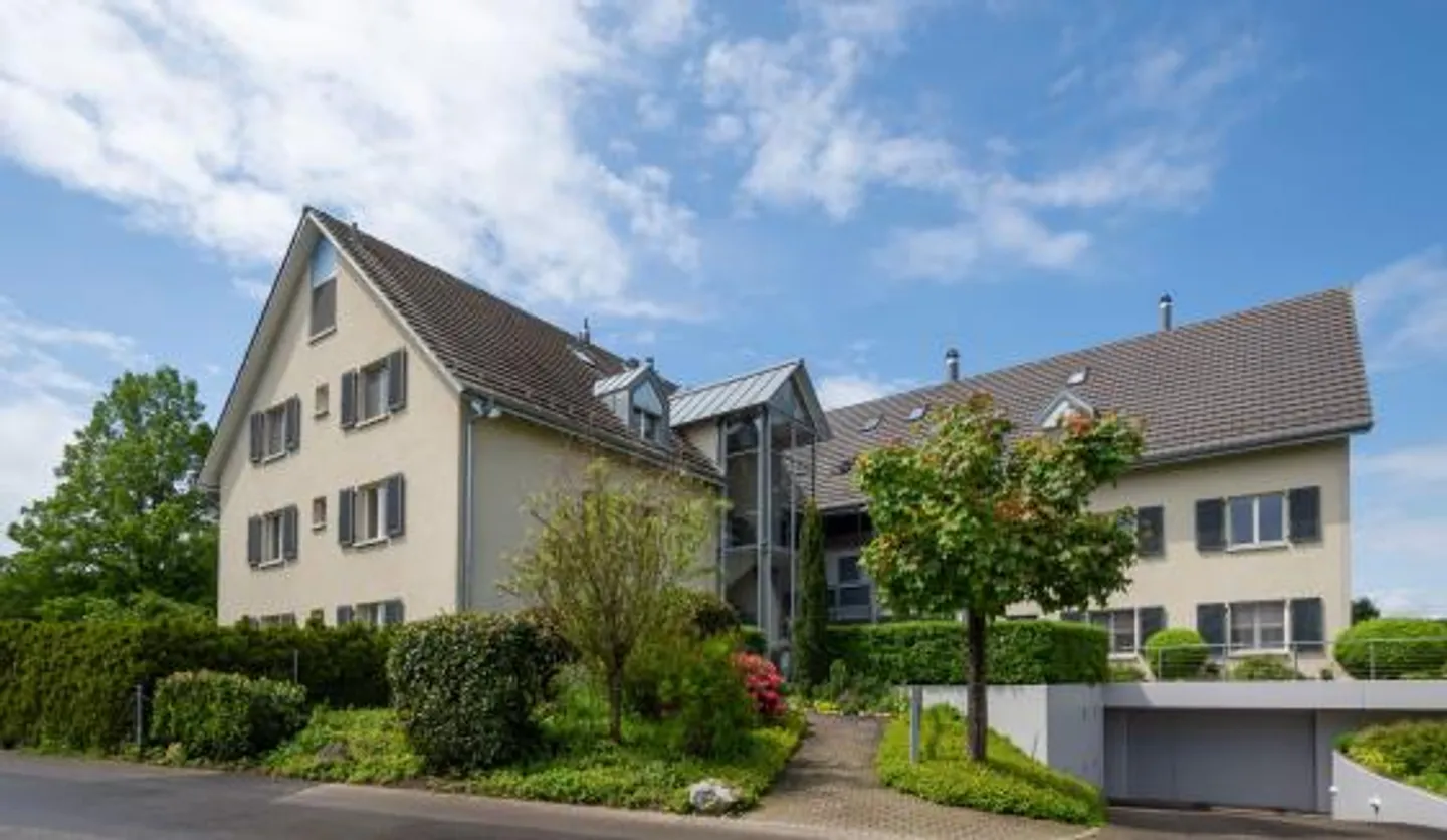 Zu  vermieten sehr ruhige und sonnige 4 1/2 Zimmer Maisonettewohnung - Foto 1 von 26