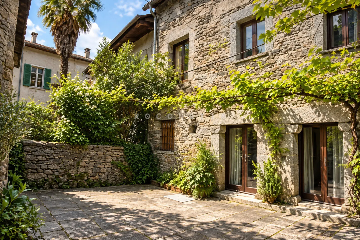 Charming Ticinese House in Tegna - Photo 3 of 15