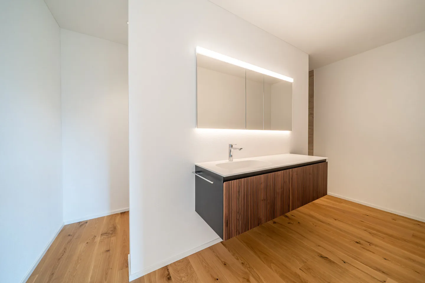 Première occupation - Appartement en attique au cœur de Willisau - Photo 5 sur 8