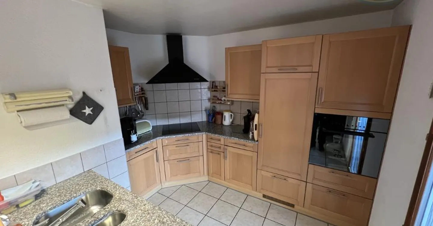 Ampia Casa Familiare a Boécourt - Foto 5 di 11