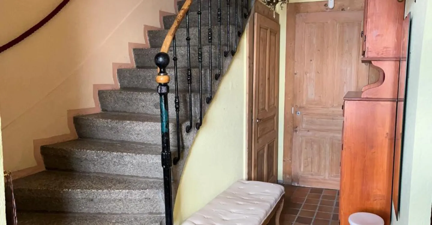 Jolie maison à rénover - Photo 3 sur 16