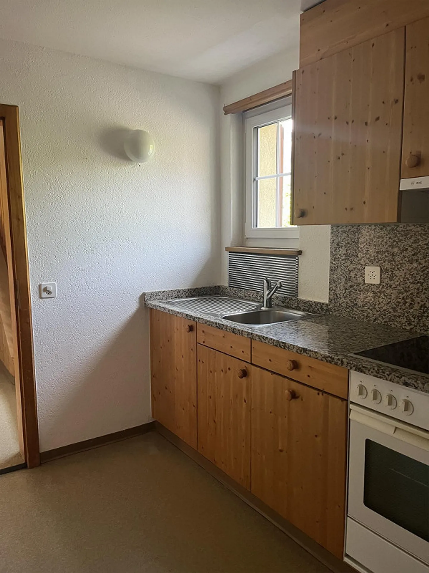 Appartamento duplex 4 stanze possibile anche come appartamento per vacanze in affitto permanente - Foto 4 di 11