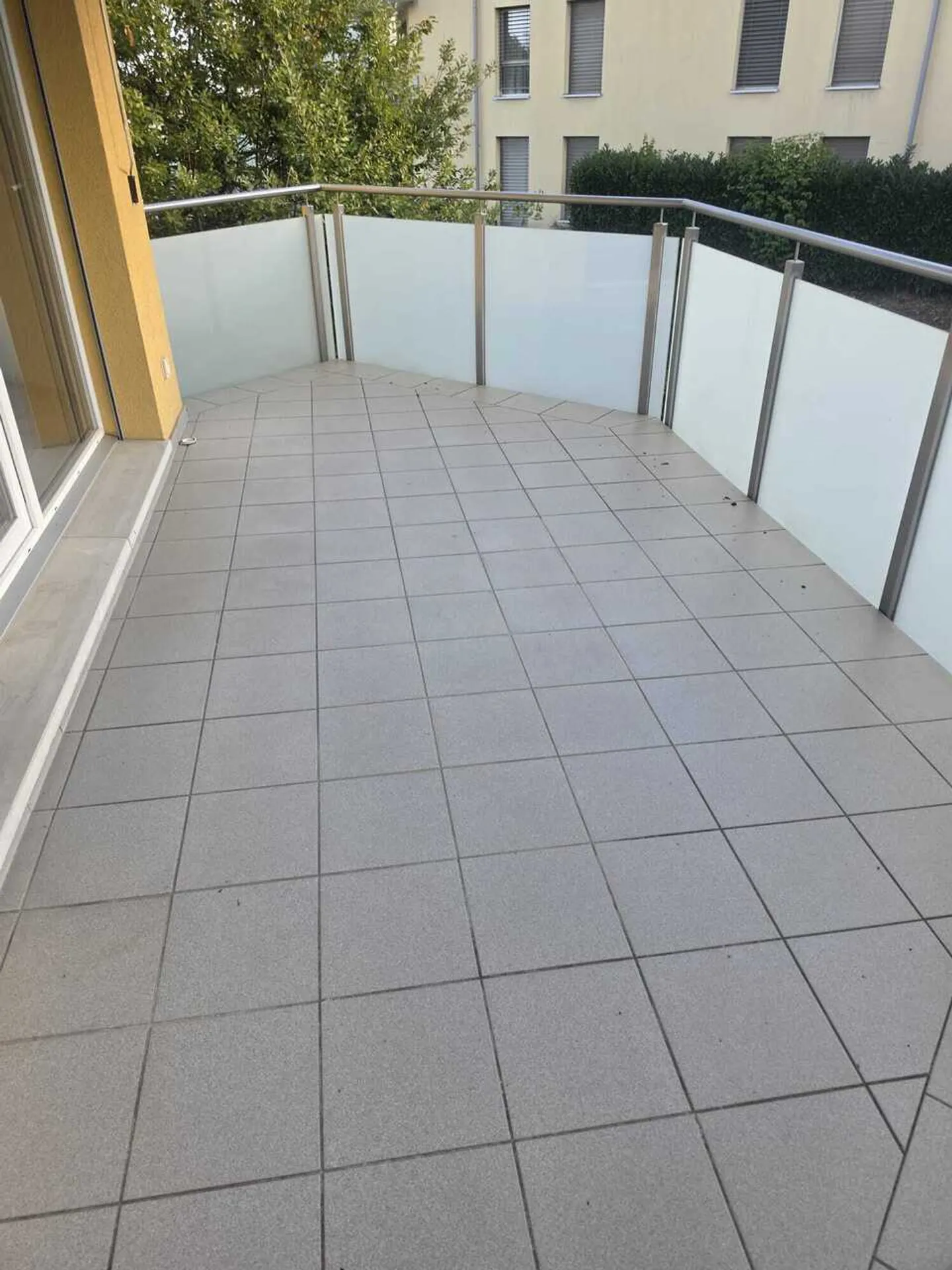 Appartement spacieux 4.5 pièces - Photo 5 sur 9