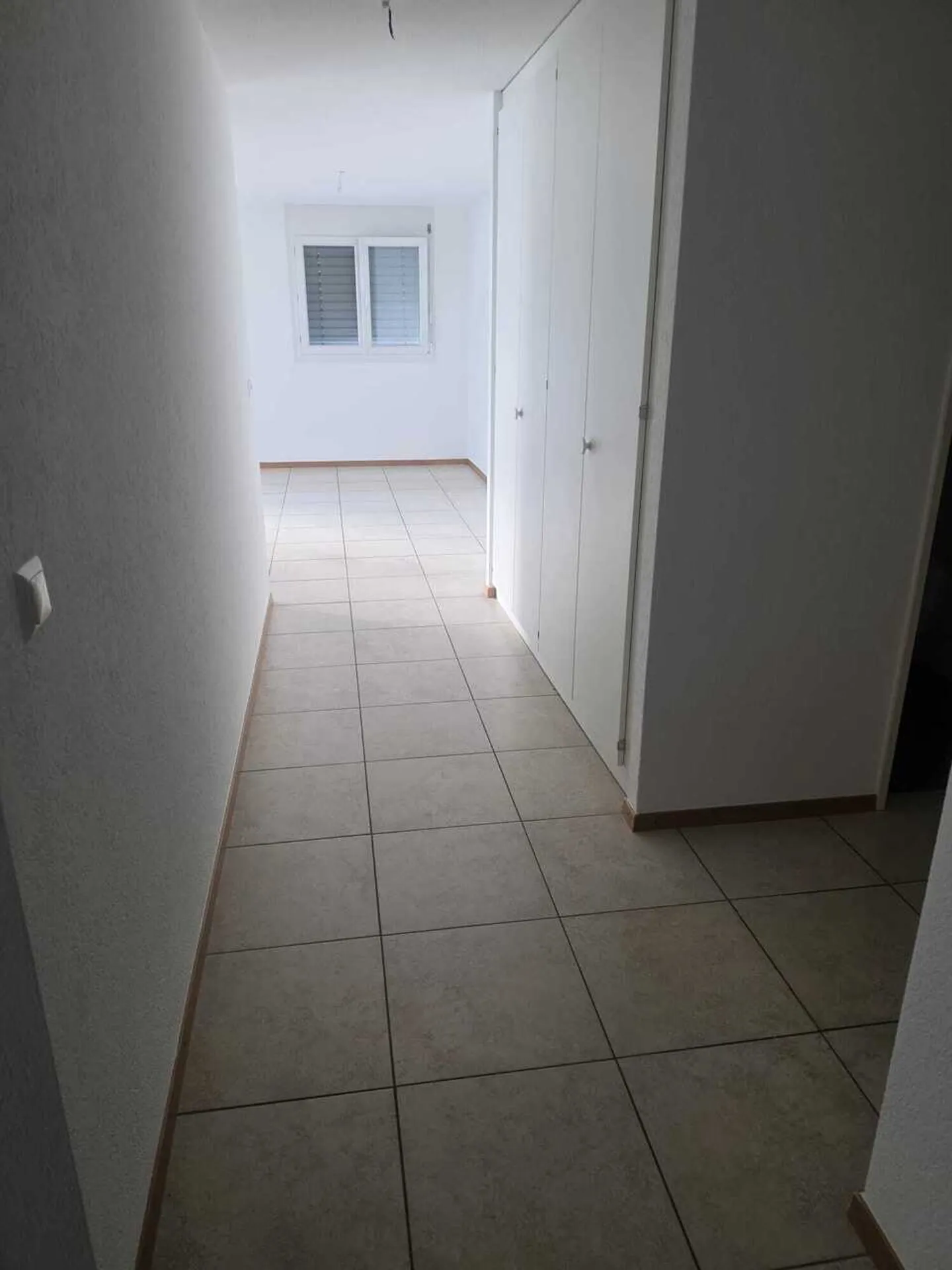 Appartement spacieux 4.5 pièces - Photo 4 sur 9