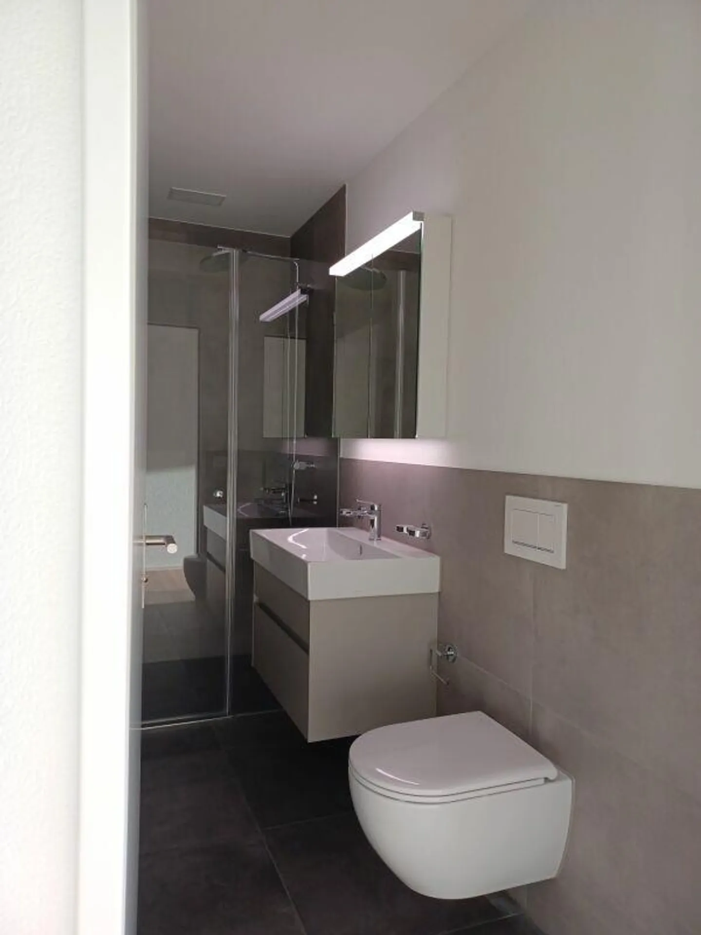 Exclusive grosszügige  4.5-Zimmerwohnung mit Terrasse WE 01 - Foto 6 von 8