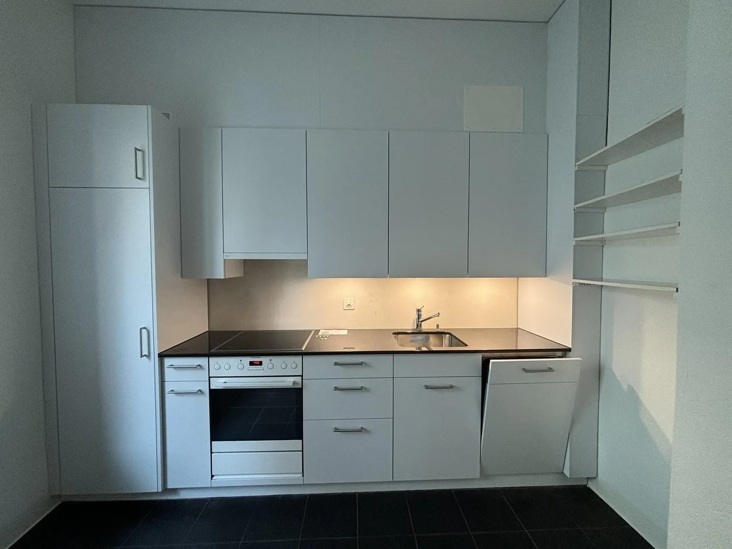 Charming apartment in a quiet, attractive location! - Photo 5 of 9