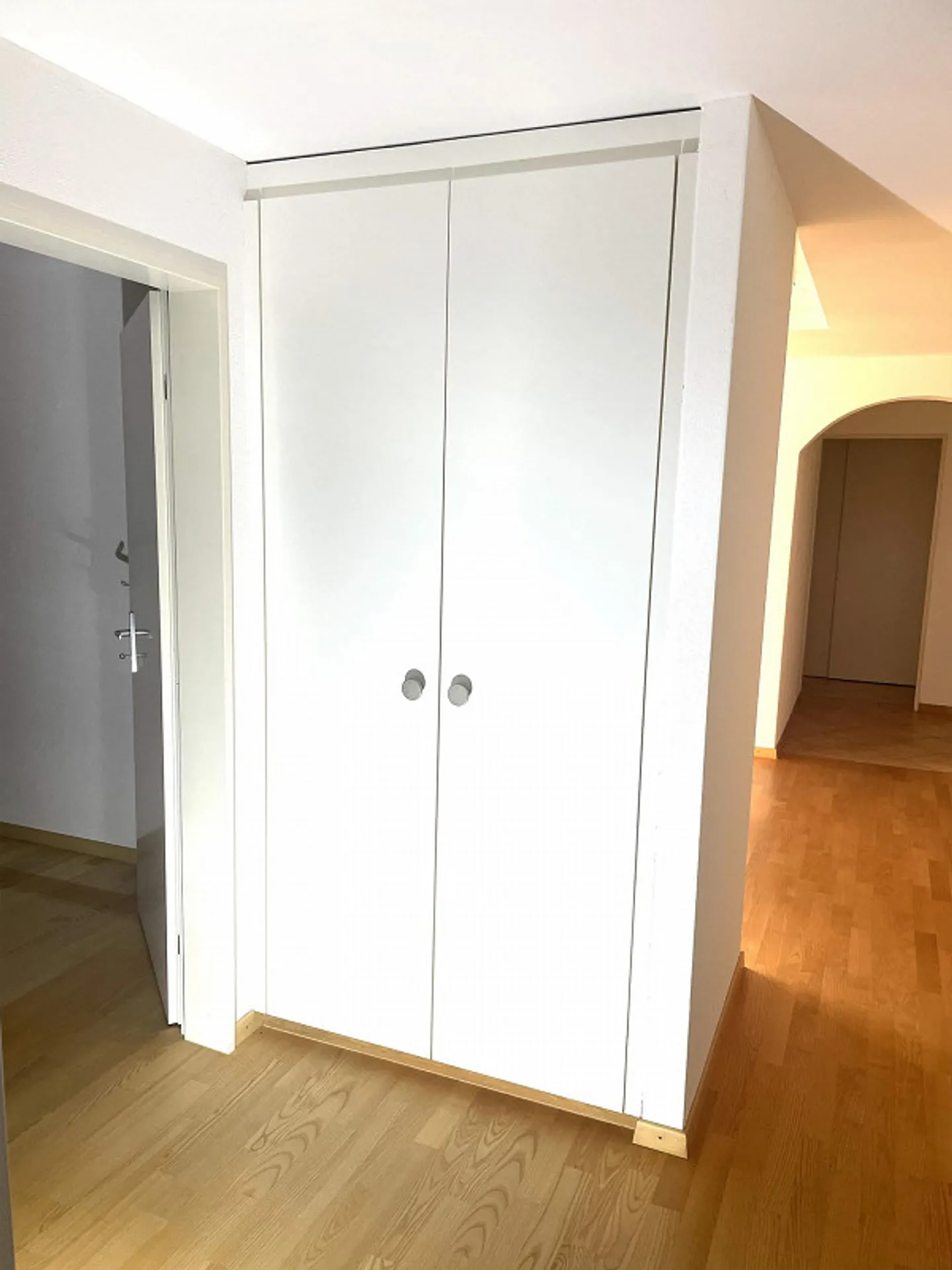 Zu  vermieten sehr ruhige und sonnige 4 1/2 Zimmer Maisonettewohnung - Foto 15 von 26