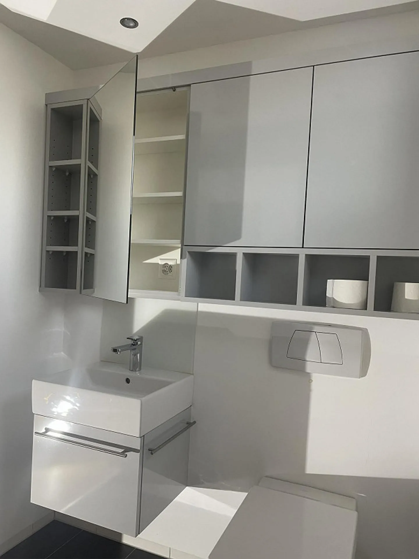 Zu  vermieten sehr ruhige und sonnige 4 1/2 Zimmer Maisonettewohnung - Foto 17 von 26