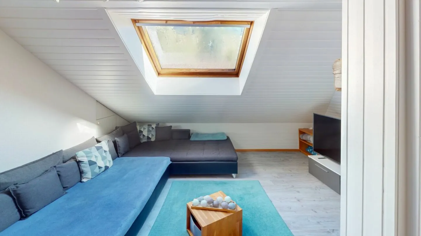 Idyllic farmhouse in a quiet location with two apartments and a tiny house - Photo 12 of 12