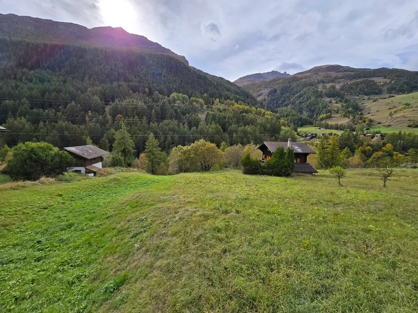 Terreno - 690 M2 - Evolène - Libero da mandato - Rif. 10245429 - Foto 1 di 3