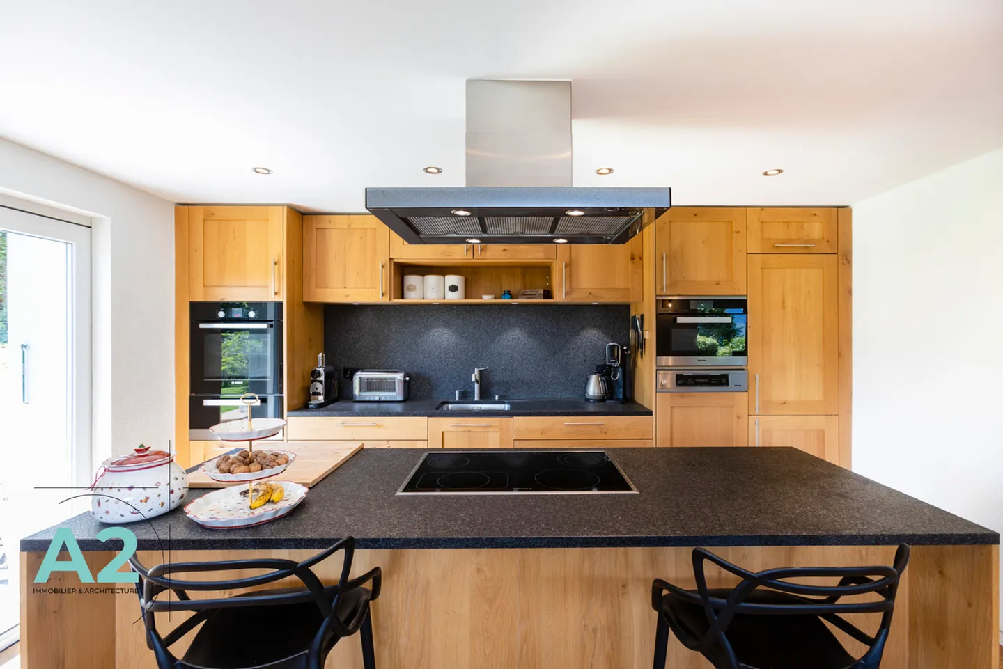 Belle maison entièrement rénovée - Photo 5 sur 21