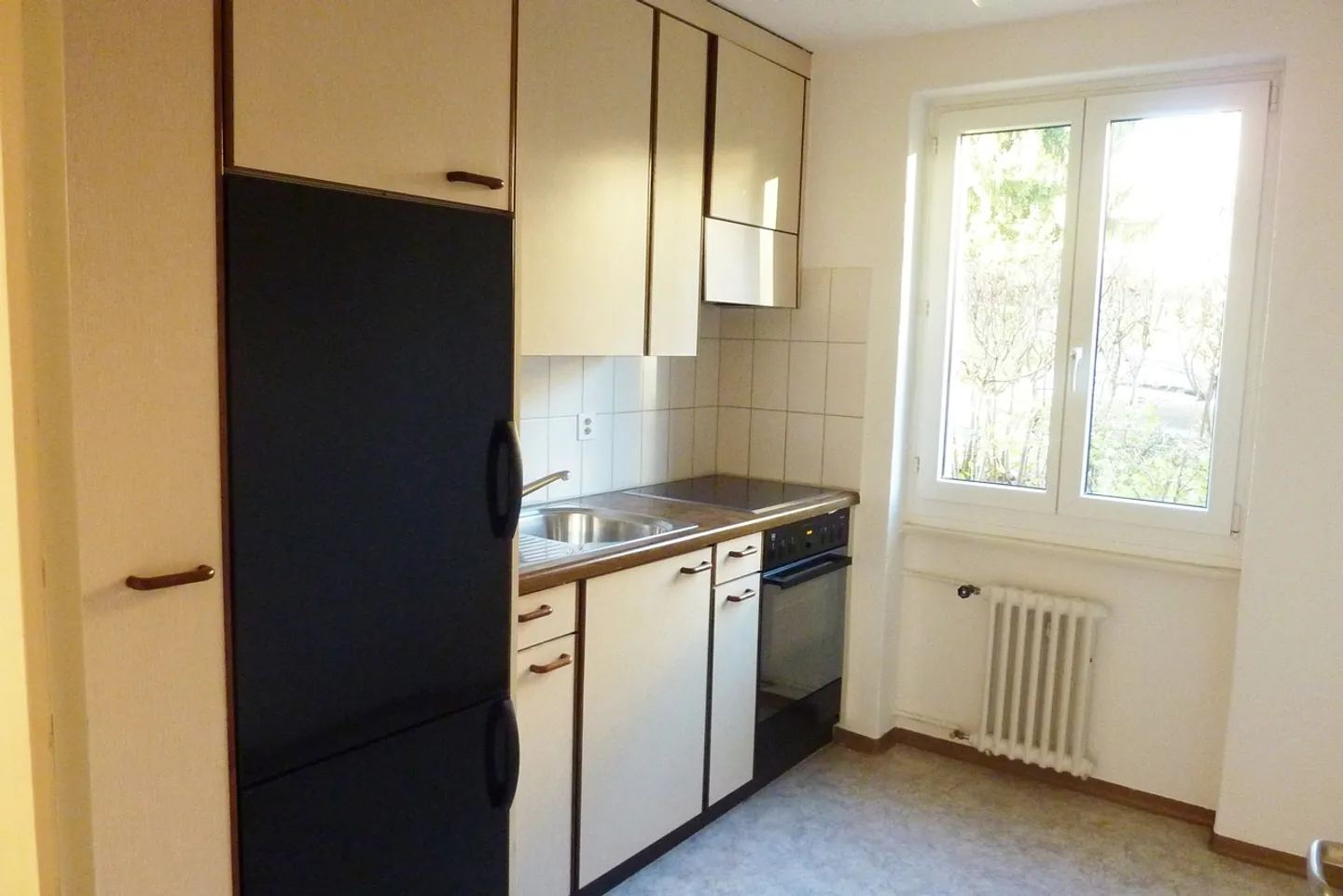 Apartment in Zurich-Höngg - limited until 30.09.2027! - Photo 3 of 4