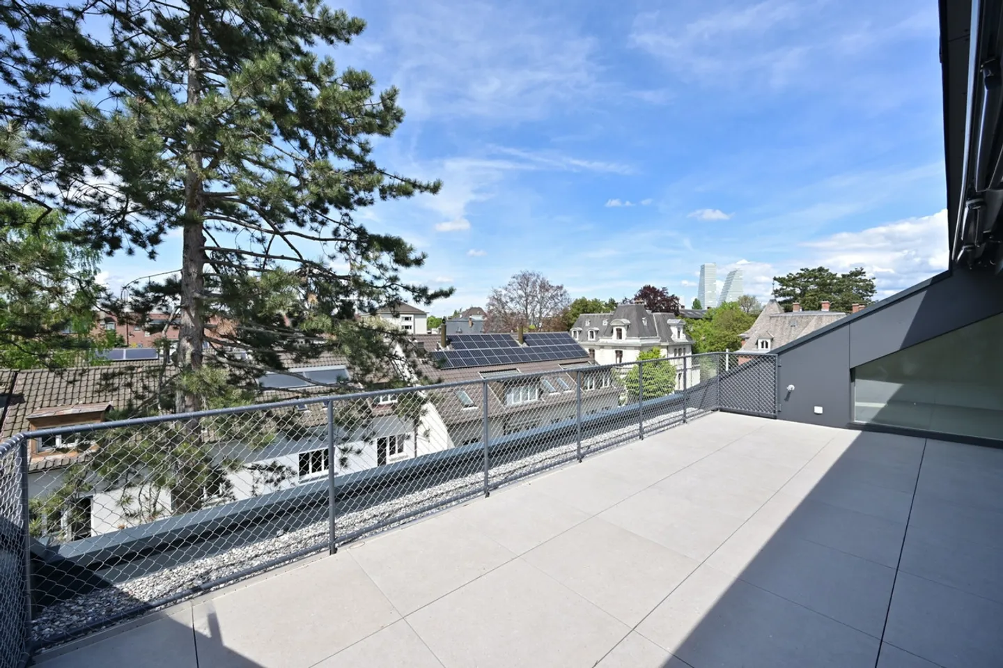 Apartment for sale - Photo 2 of 9