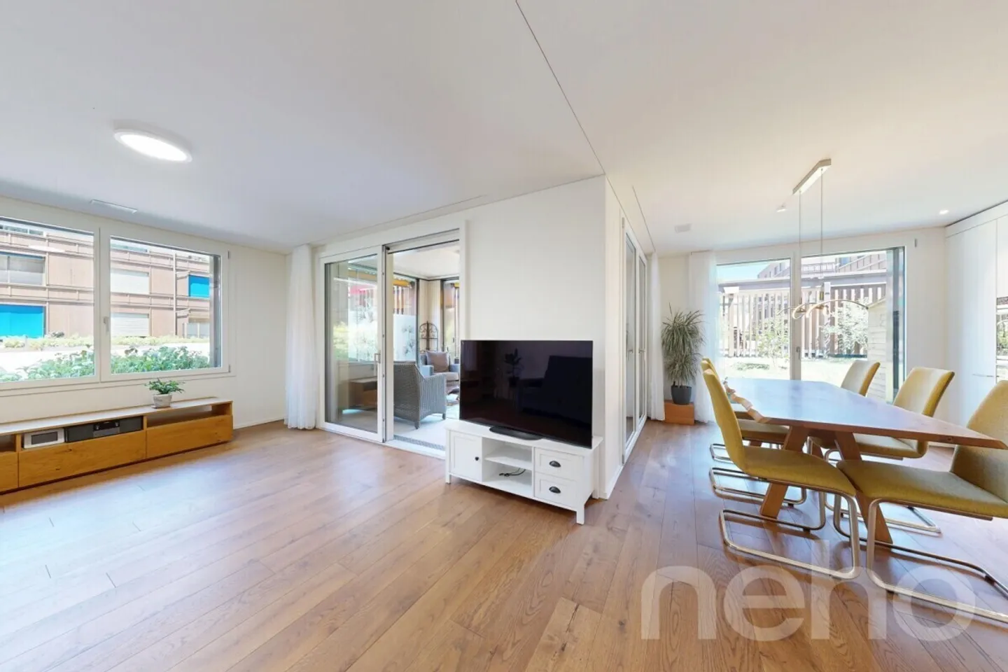 Modern 3.5-room garden apartment including parking space in Burgdorf - Photo 2 of 12