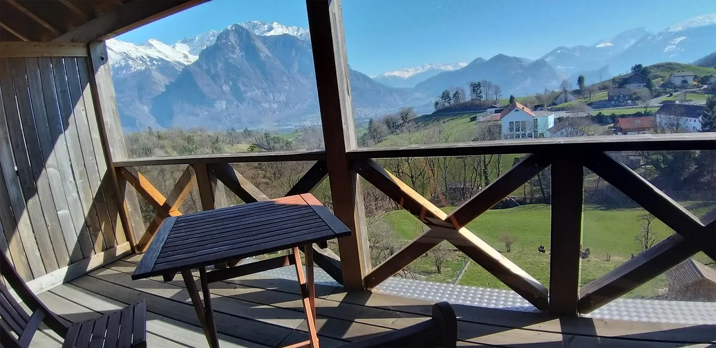 Camera mensile flessibile con servizio e bella vista - Foto 3 di 11