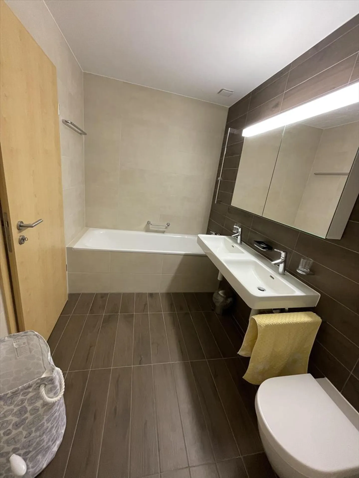 3.5 Room Apartment - Photo 8 of 11