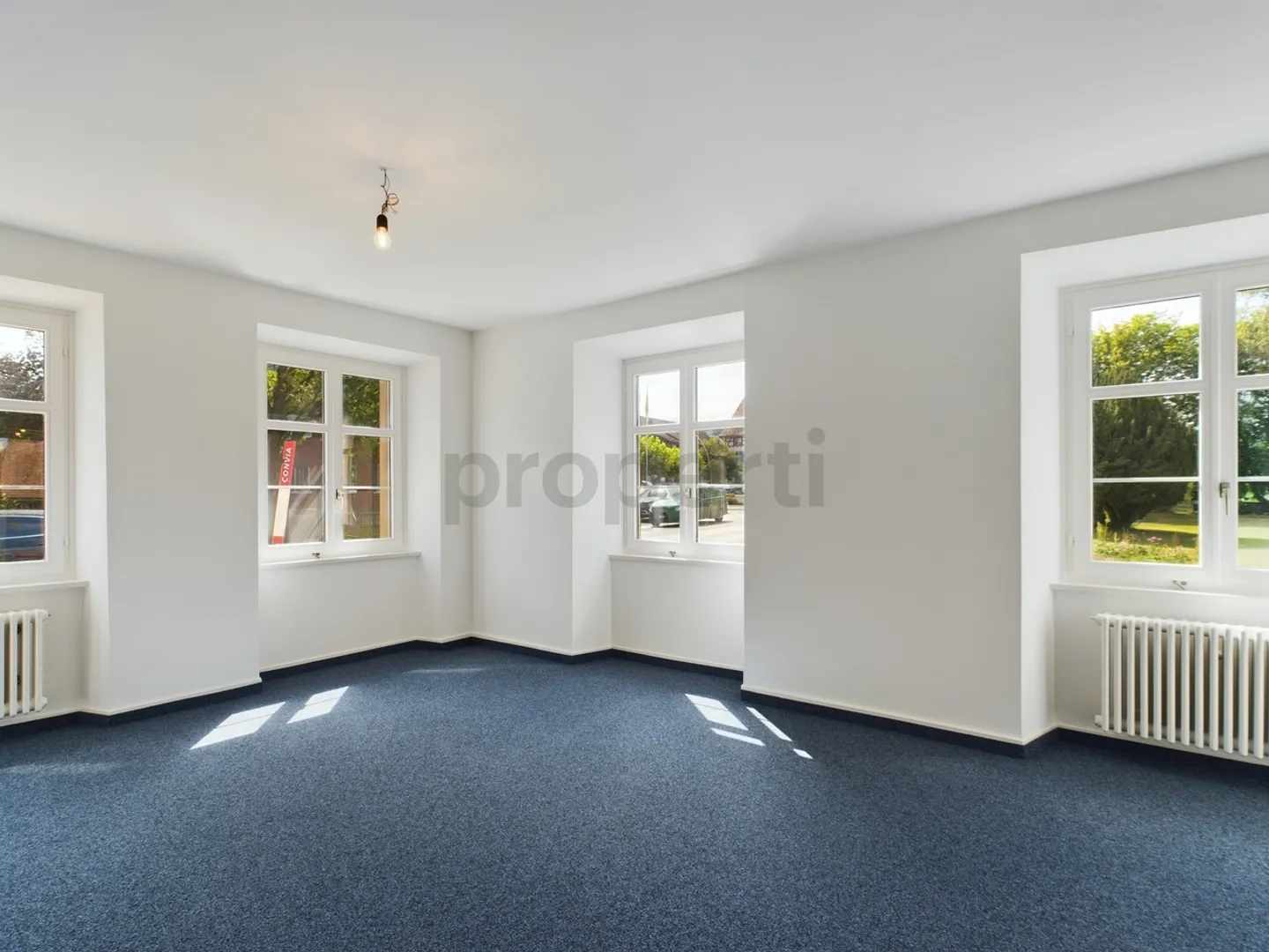 Flexible 4-room apartment for individual design with underground parking space in Ermatingen - Photo 1 of 10