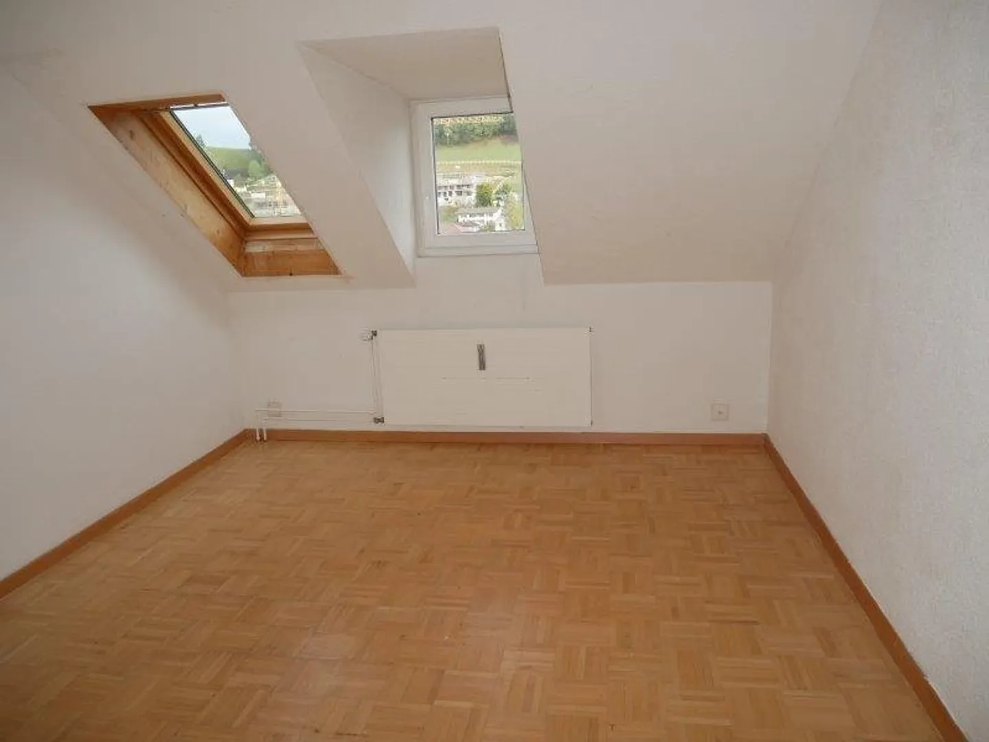 Appartamento 3 locali con soffitta interna - Foto 4 di 7