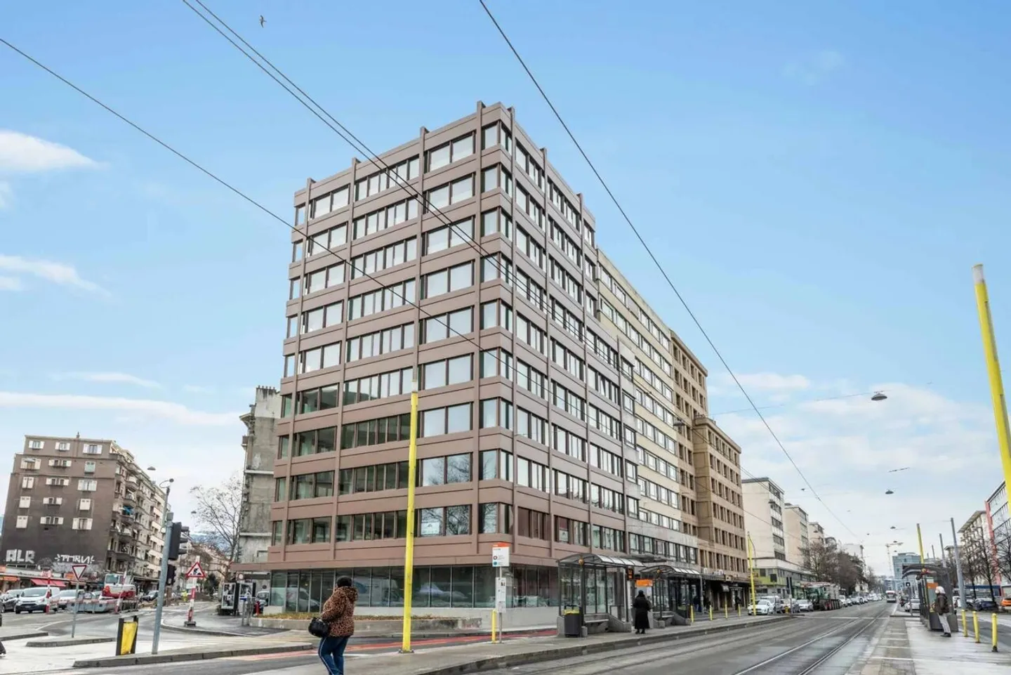 Superfici amministrative di 980 m² ad Acacias - Foto 1 di 8